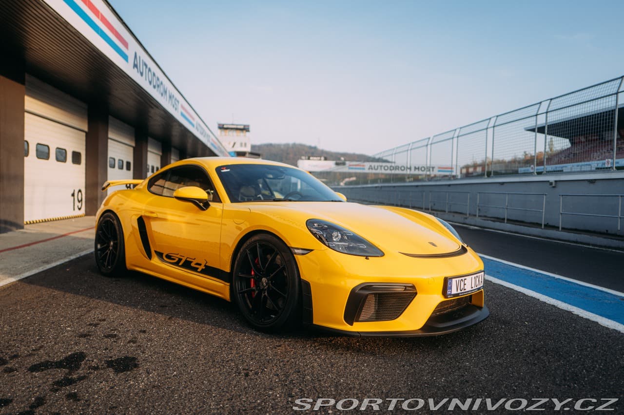 2020 Porsche 718 - 4