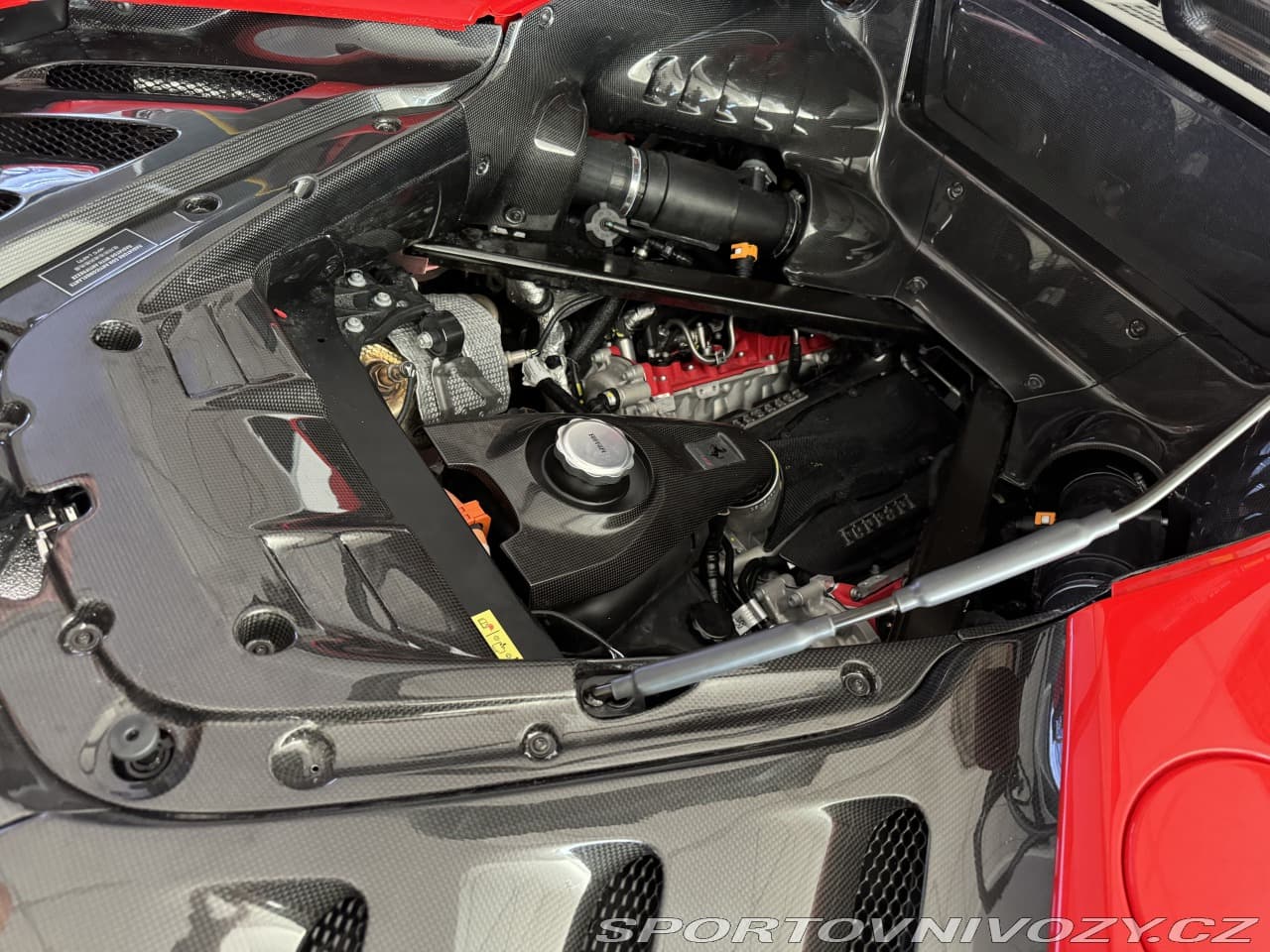 2025 Ferrari Sf90 - 18