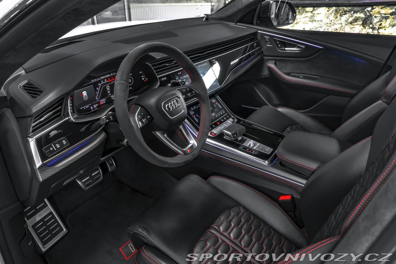 2021 Audi RS Q8 - 12
