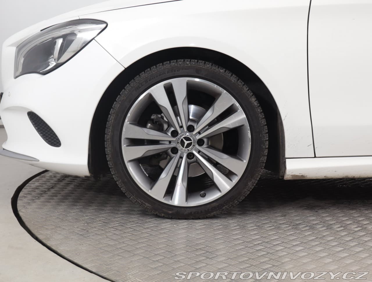 2018 Mercedes-Benz CLA - 15