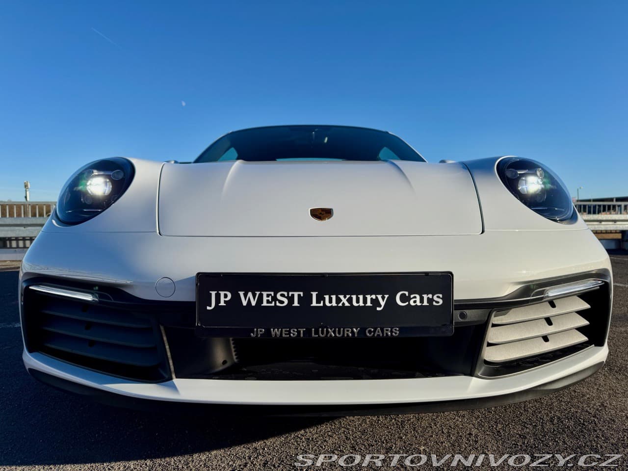 2022 Porsche 911 - 4