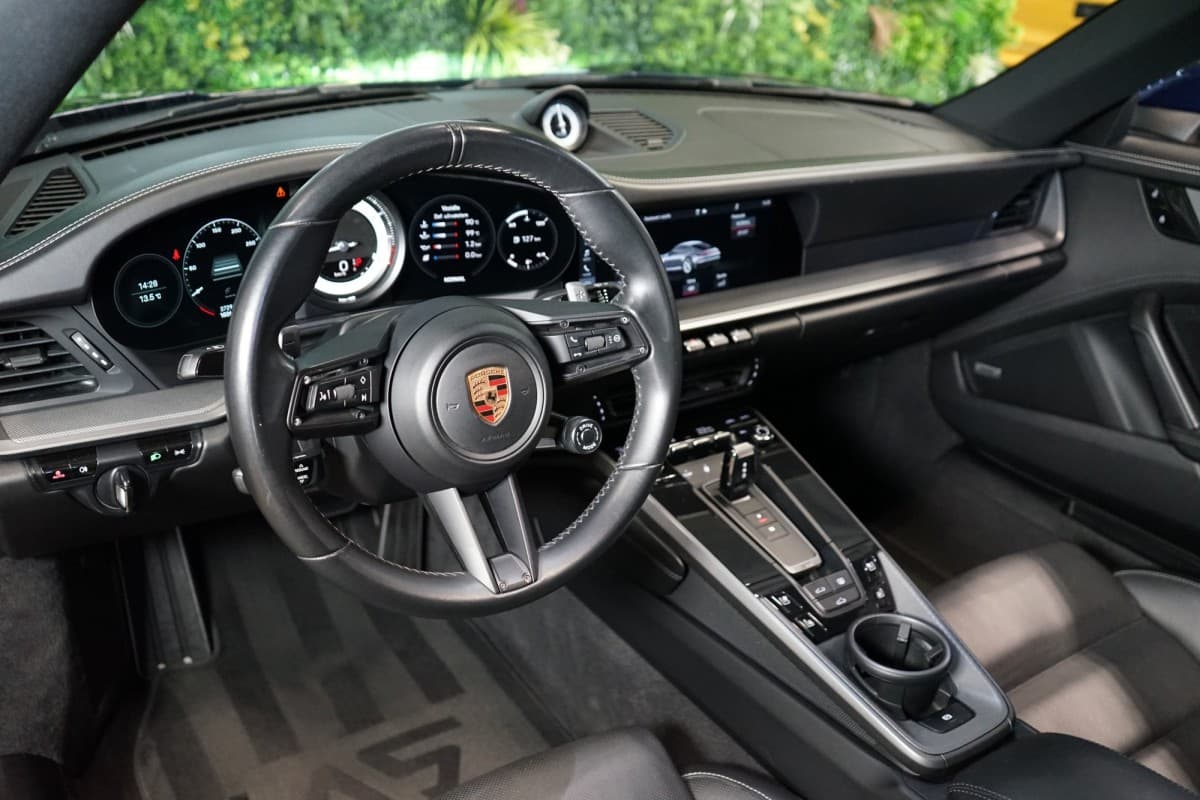 2020 Porsche 911 - 23