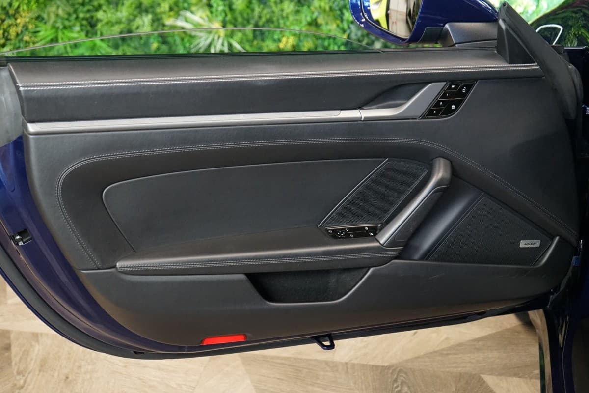 2020 Porsche 911 - 39