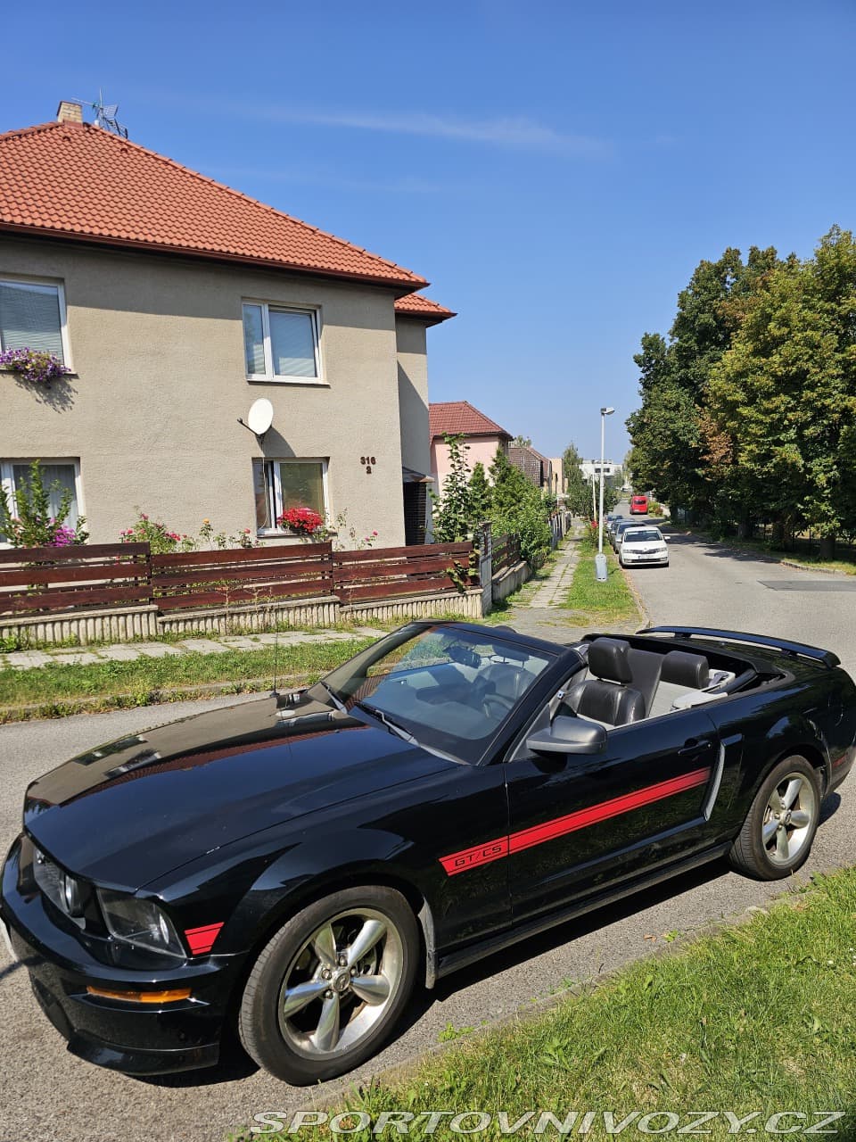 2008 Ford MUSTANG - 2