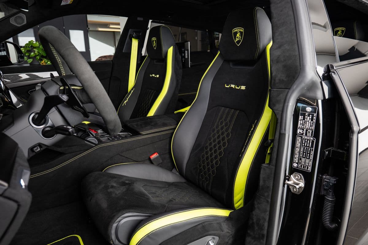 2025 Lamborghini URUS - 7