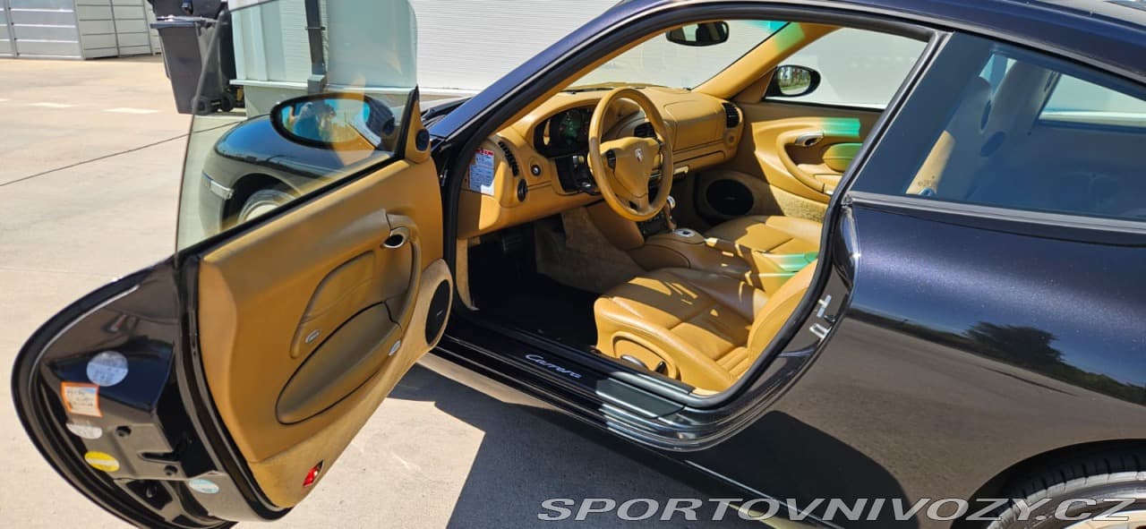 2001 Porsche 911 - 13