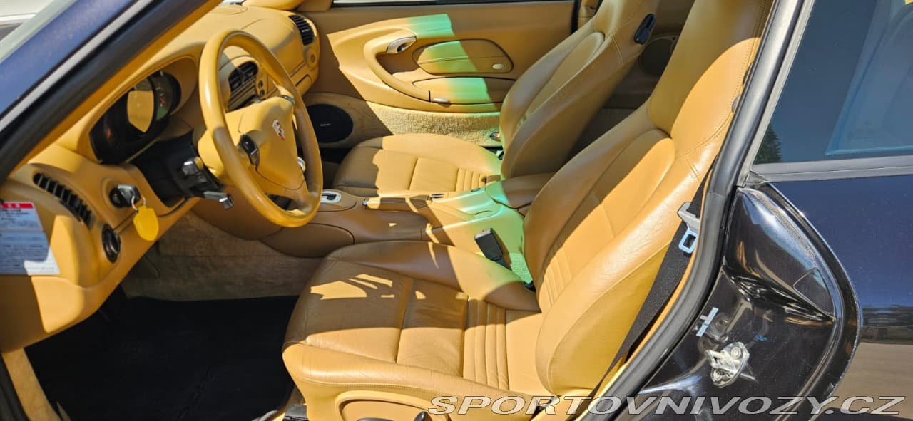 2001 Porsche 911 - 8