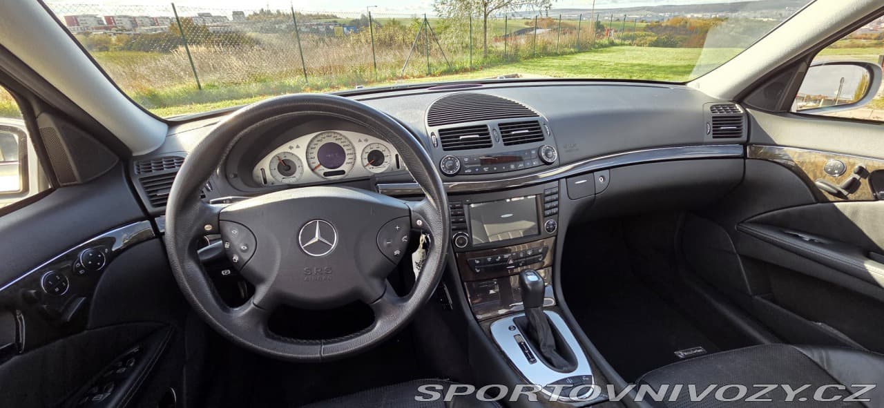 2003 Mercedes-Benz E-CLASS - 11
