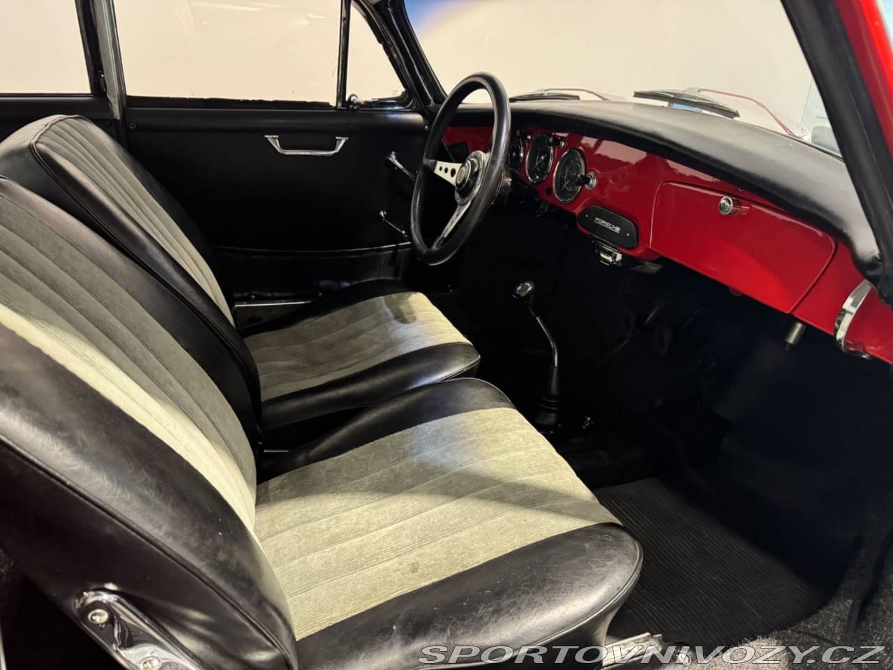 1961 Porsche 356 - 14