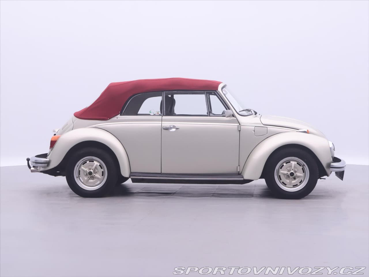 1973 Volkswagen BEETLE - 8