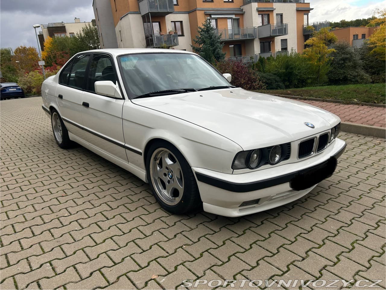 1990 BMW M5 - 3
