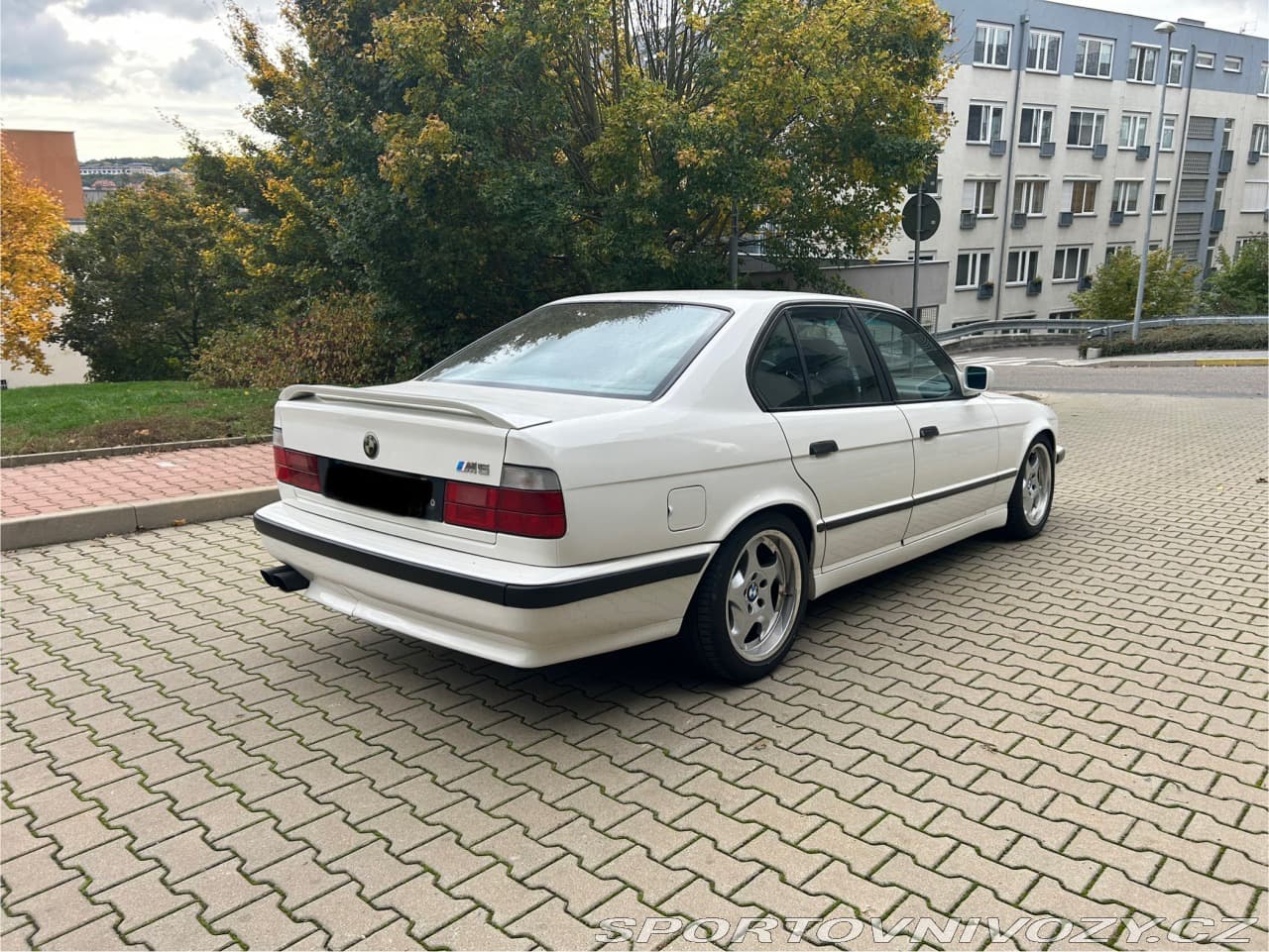 1990 BMW M5 - 7