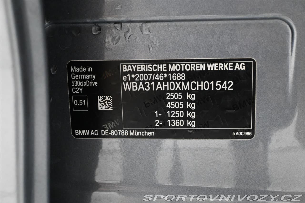 2021 BMW 5-SERIES - 12