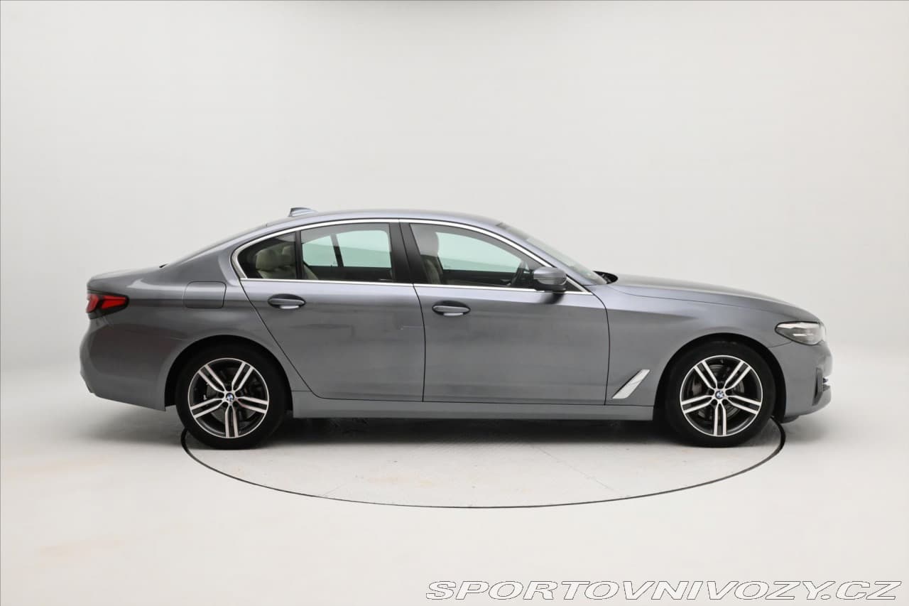 2021 BMW 5-SERIES - 4