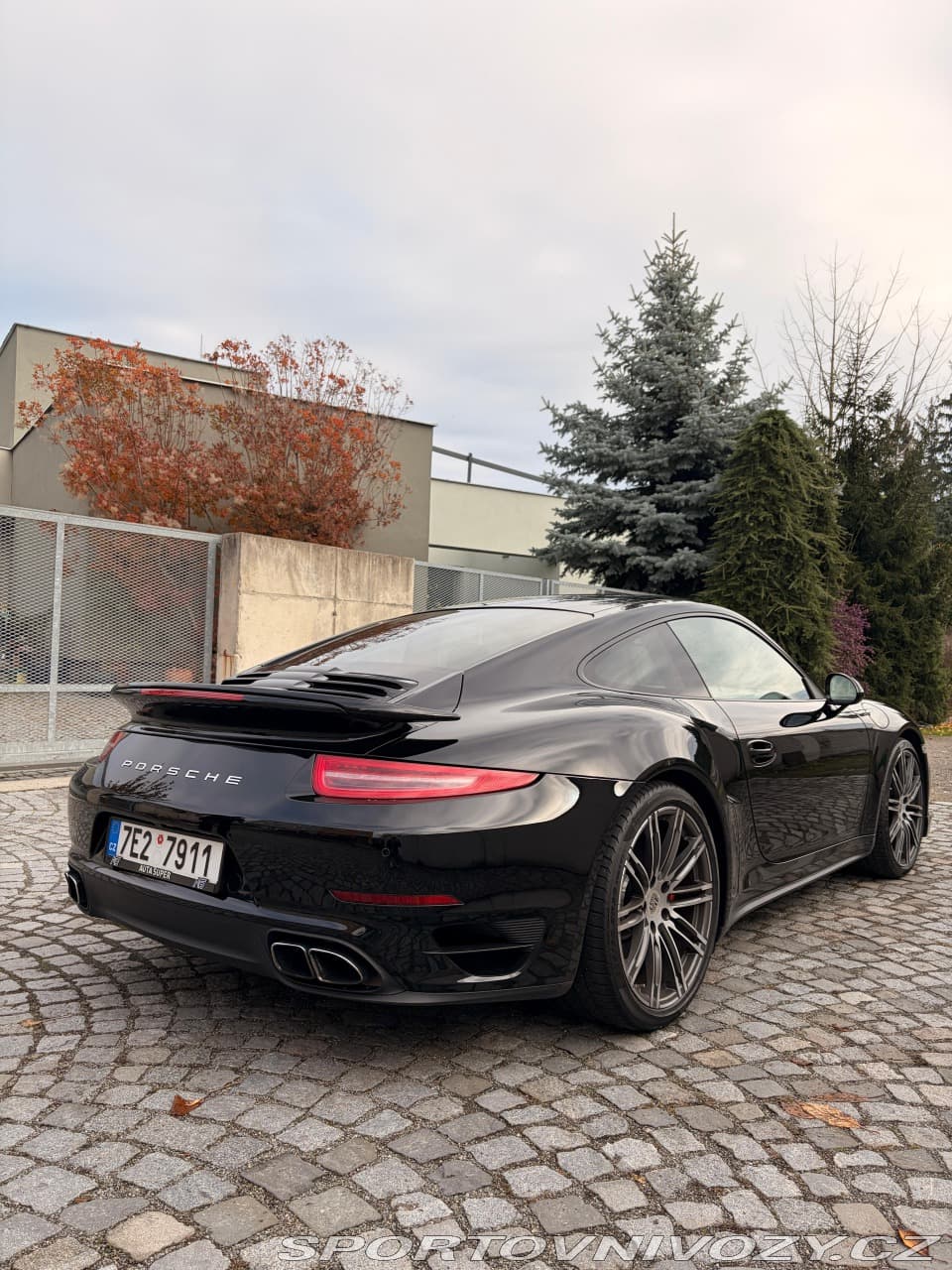 2015 Porsche 911 - 5