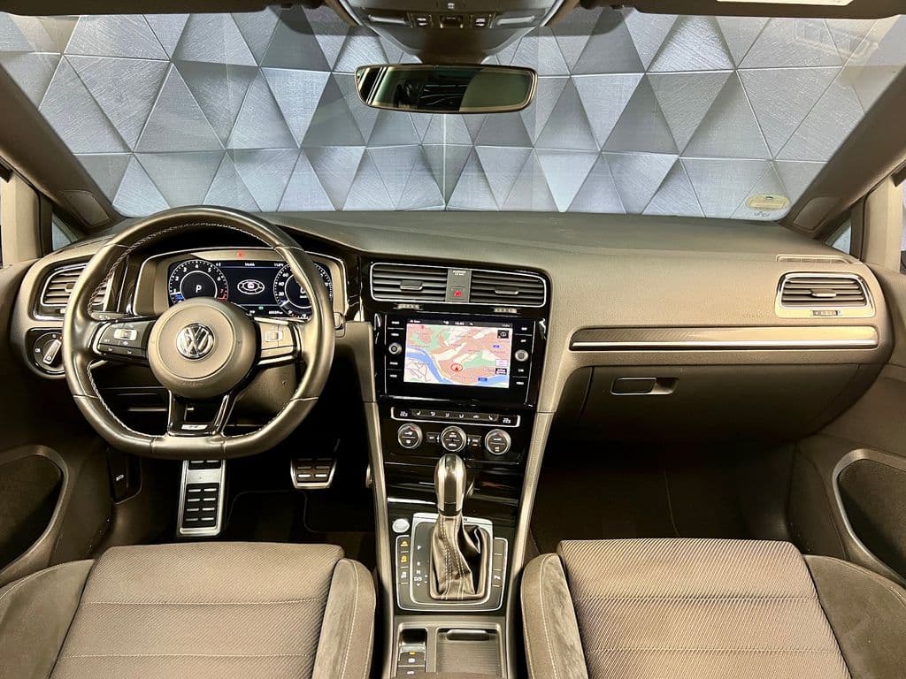 2019 Volkswagen GOLF - 10