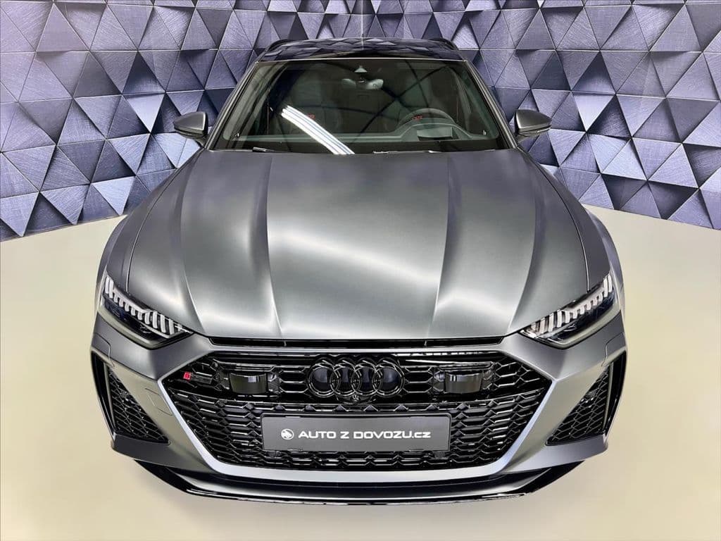 2025 Audi RS6 - 2