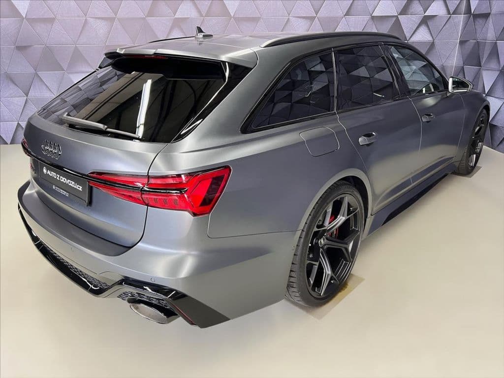 2025 Audi RS6 - 6