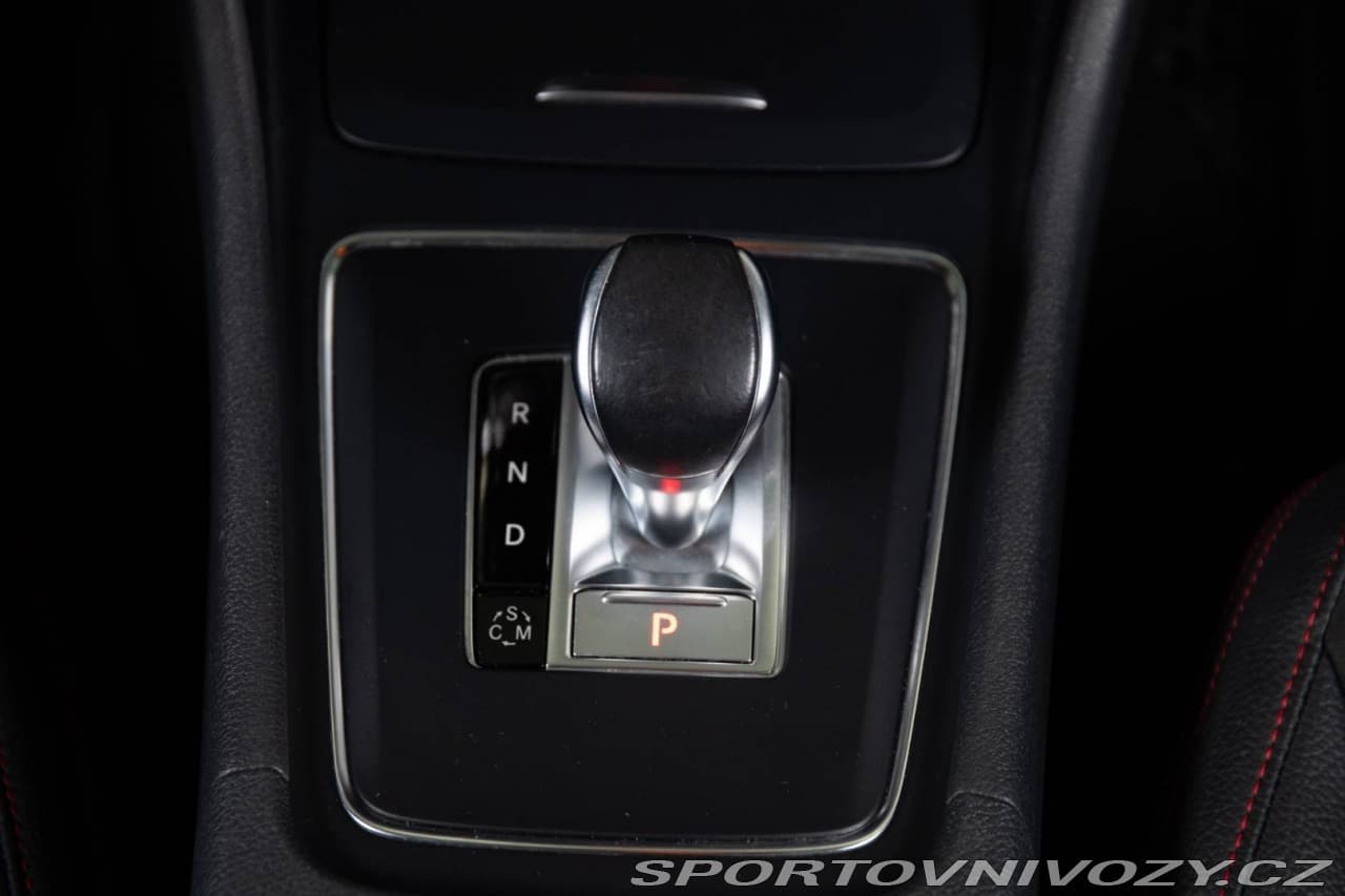 2015 Mercedes-Benz CLA - 15