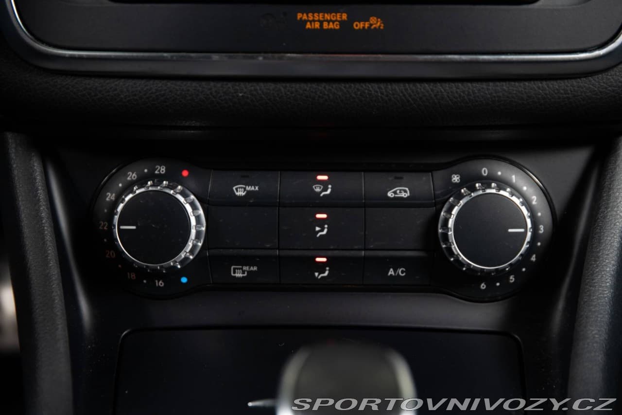 2015 Mercedes-Benz CLA - 19