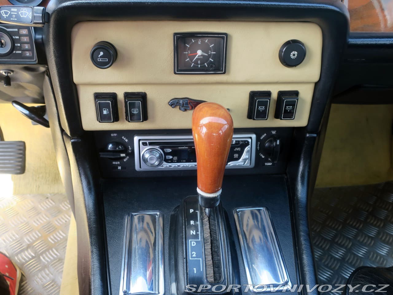 1986 Jaguar XJ - 11