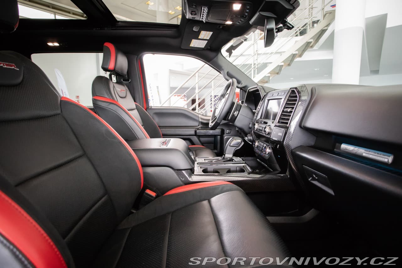 2020 Ford Ostatní - 13