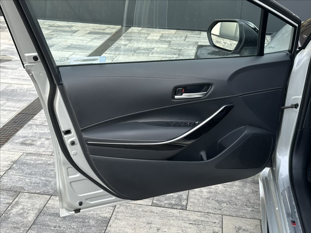 2022 Toyota COROLLA - 12