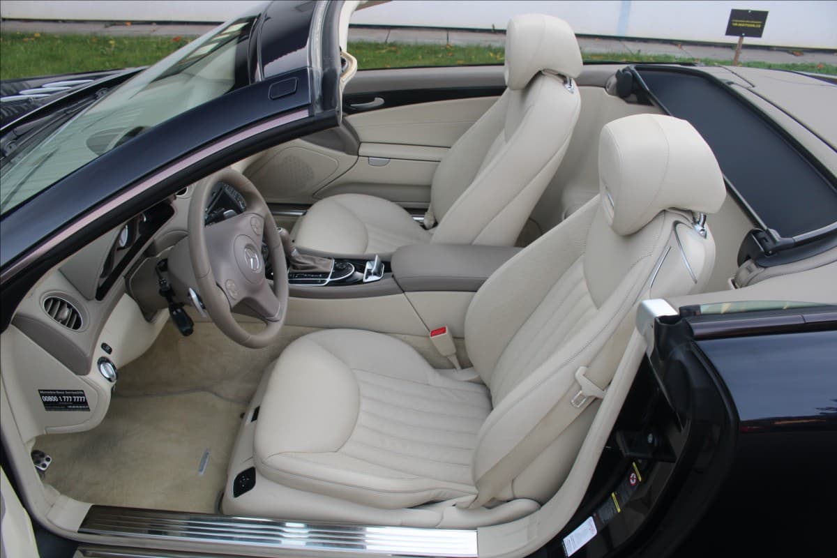 2008 Mercedes-Benz SL - 10