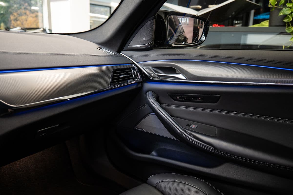 2021 BMW M5 - 17