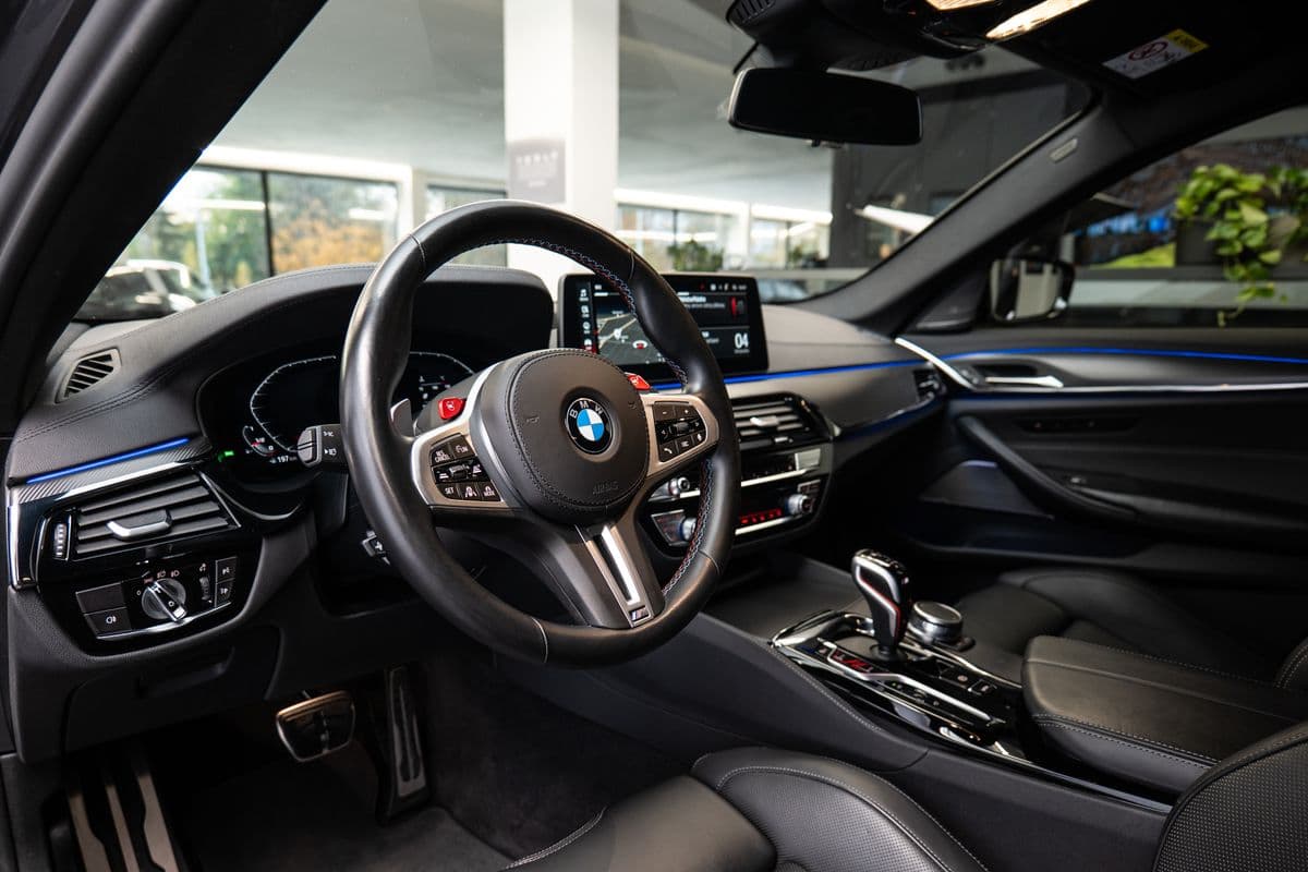 2021 BMW M5 - 5