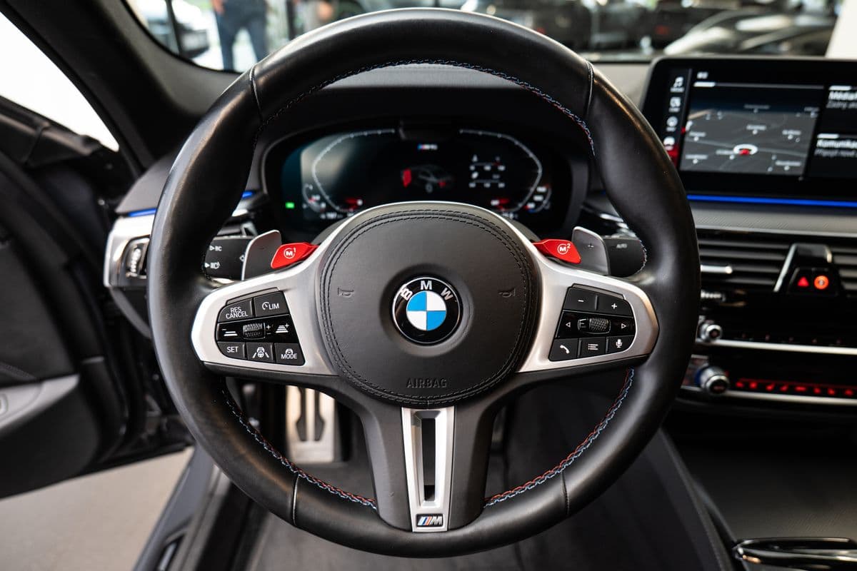 2021 BMW M5 - 6