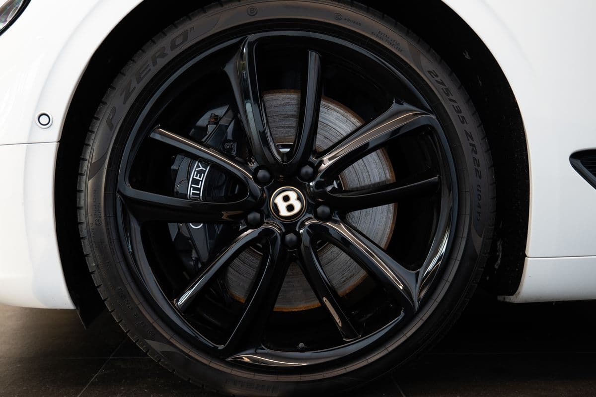 2019 Bentley CONTINENTAL - 19