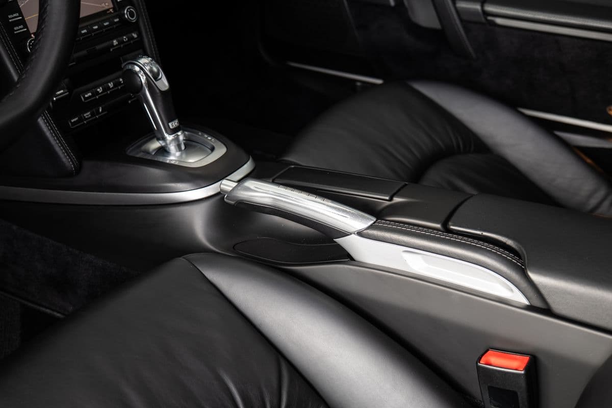 2010 Porsche 911 - 15