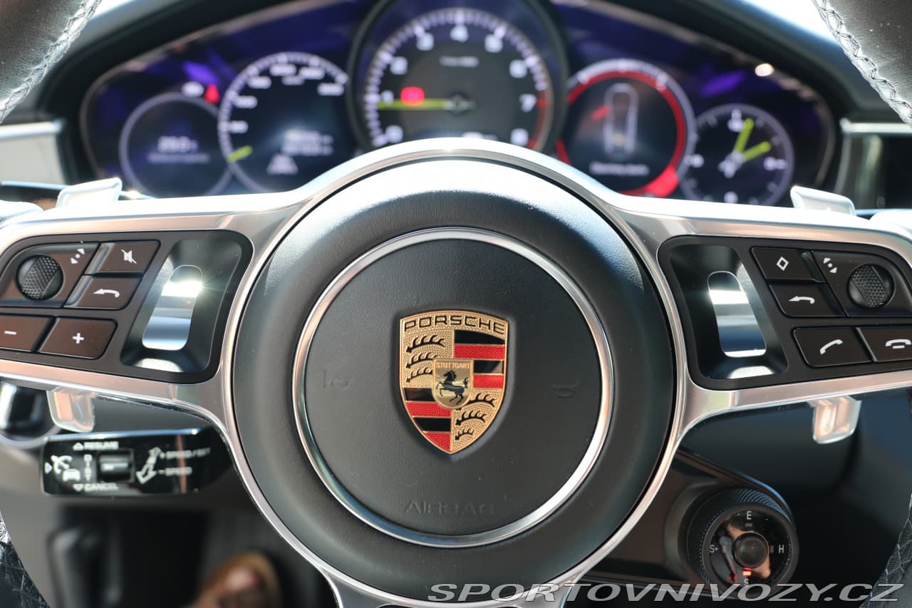 2020 Porsche PANAMERA - 13