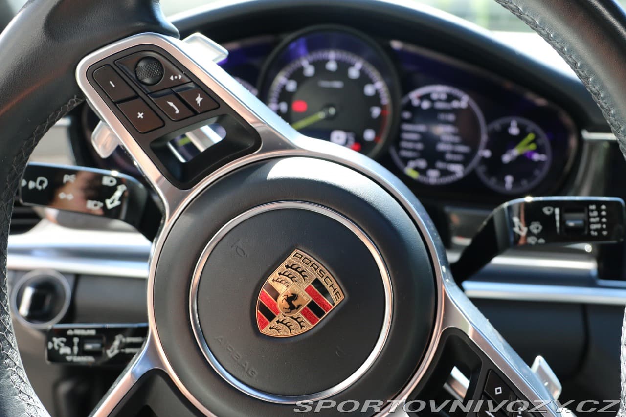 2020 Porsche PANAMERA - 14