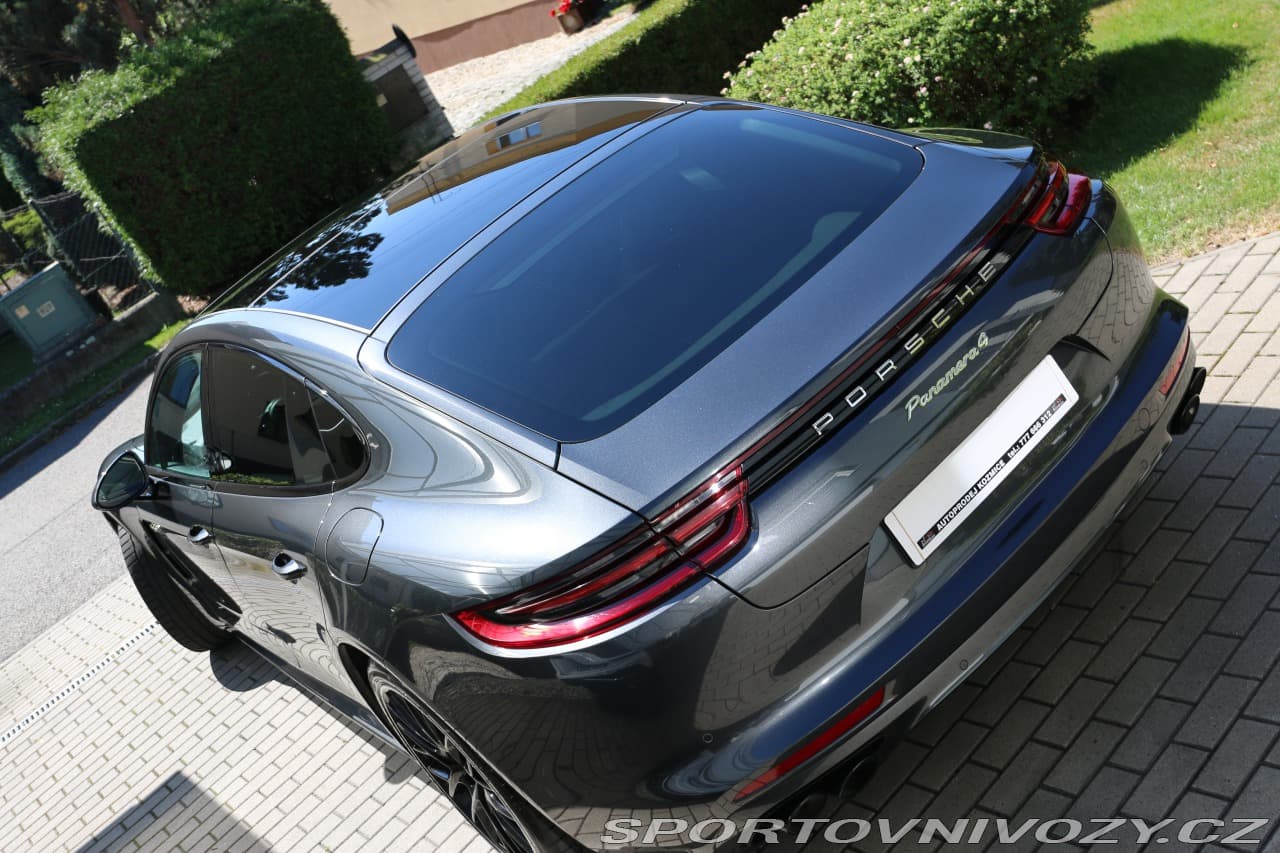 2020 Porsche PANAMERA - 4