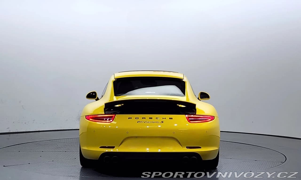 2013 Porsche 911 - 4