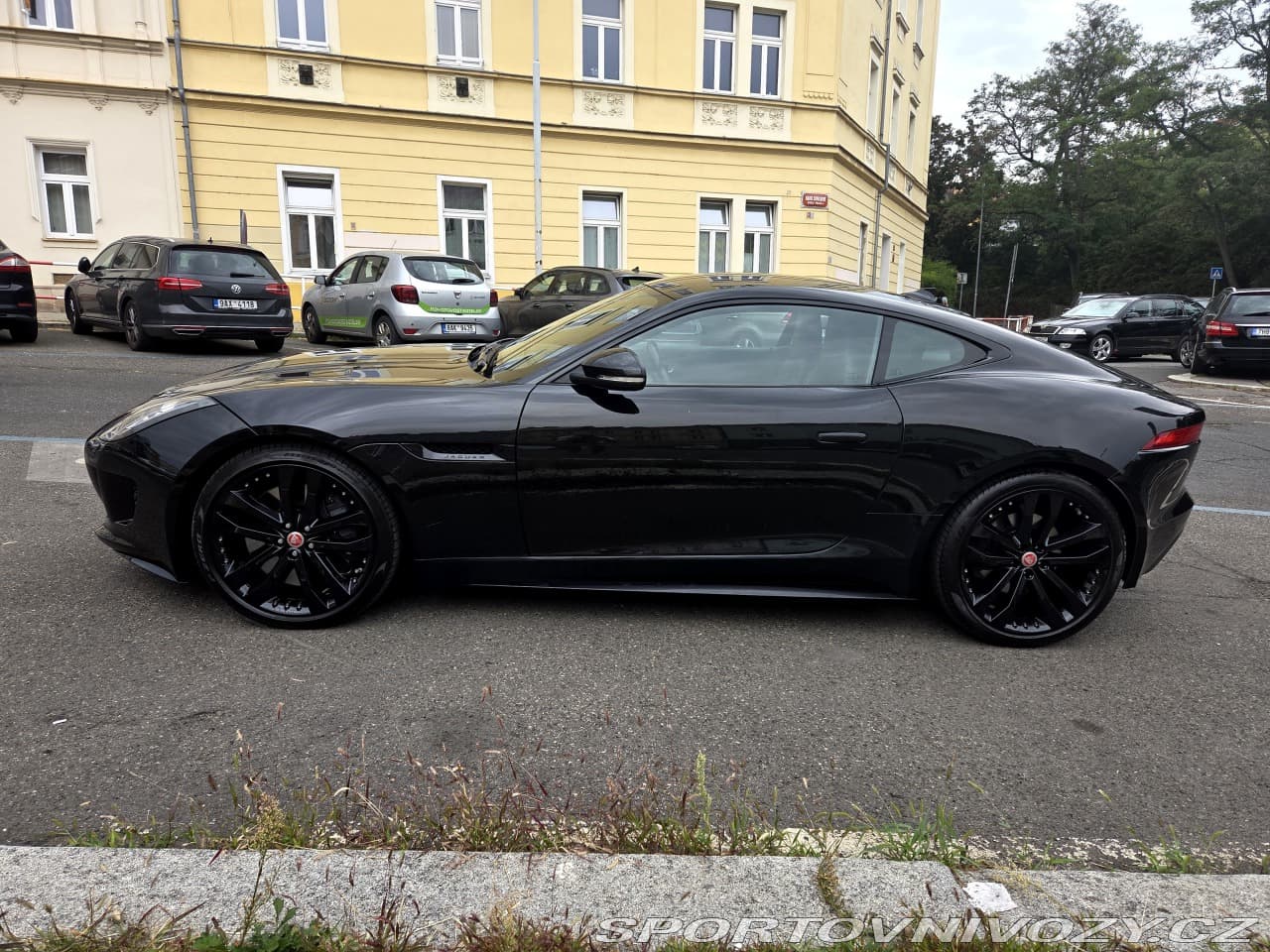 2017 Jaguar F-TYPE - 2