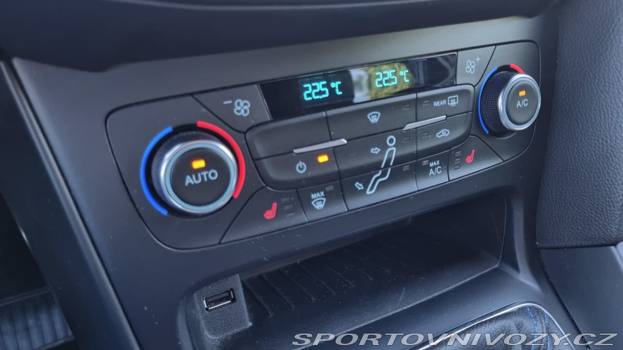 2017 Ford FOCUS - 10