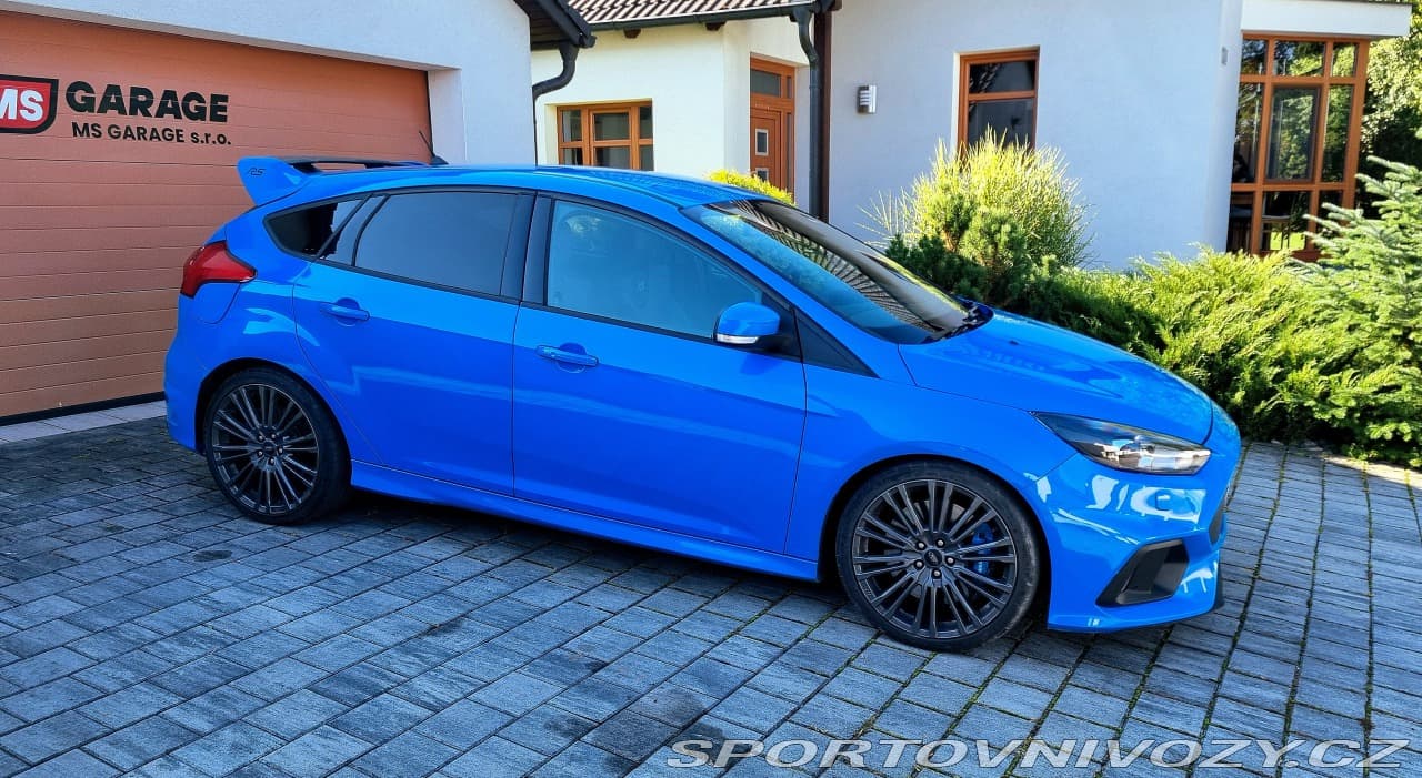 2017 Ford FOCUS - 18