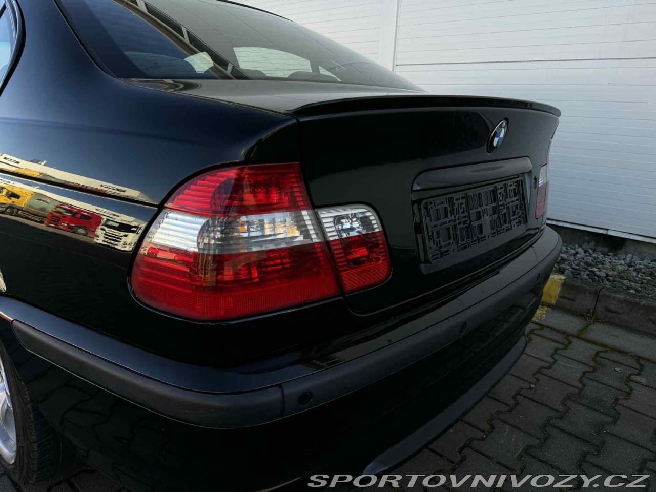 2004 BMW 3-SERIES - 4