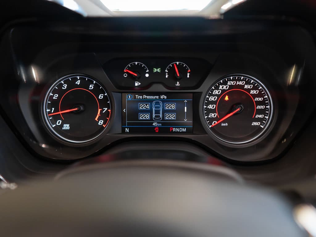 2023 Chevrolet CAMARO - 20
