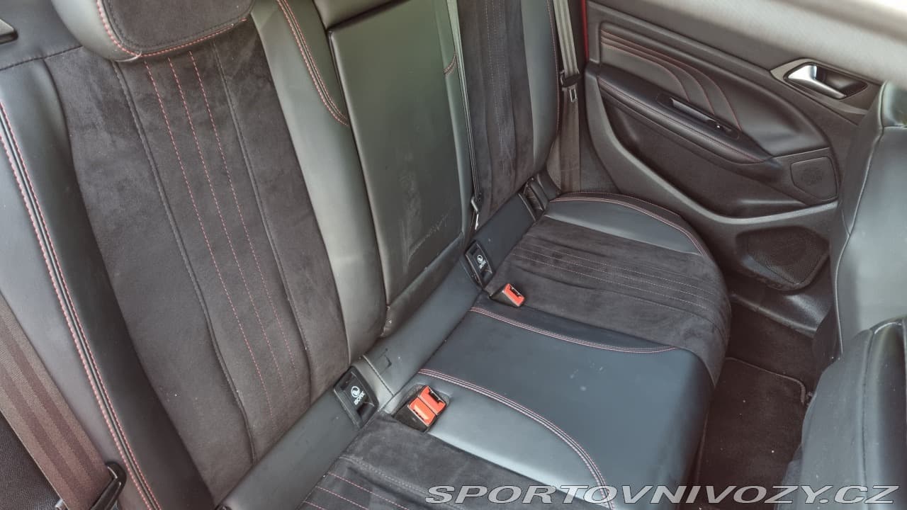 2016 Peugeot 308 - 13