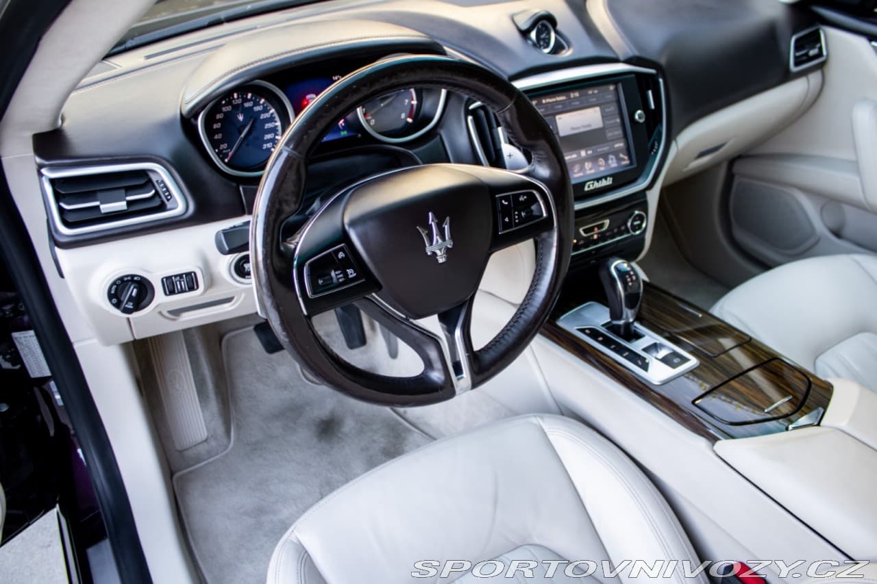2015 Maserati GHIBLI - 16