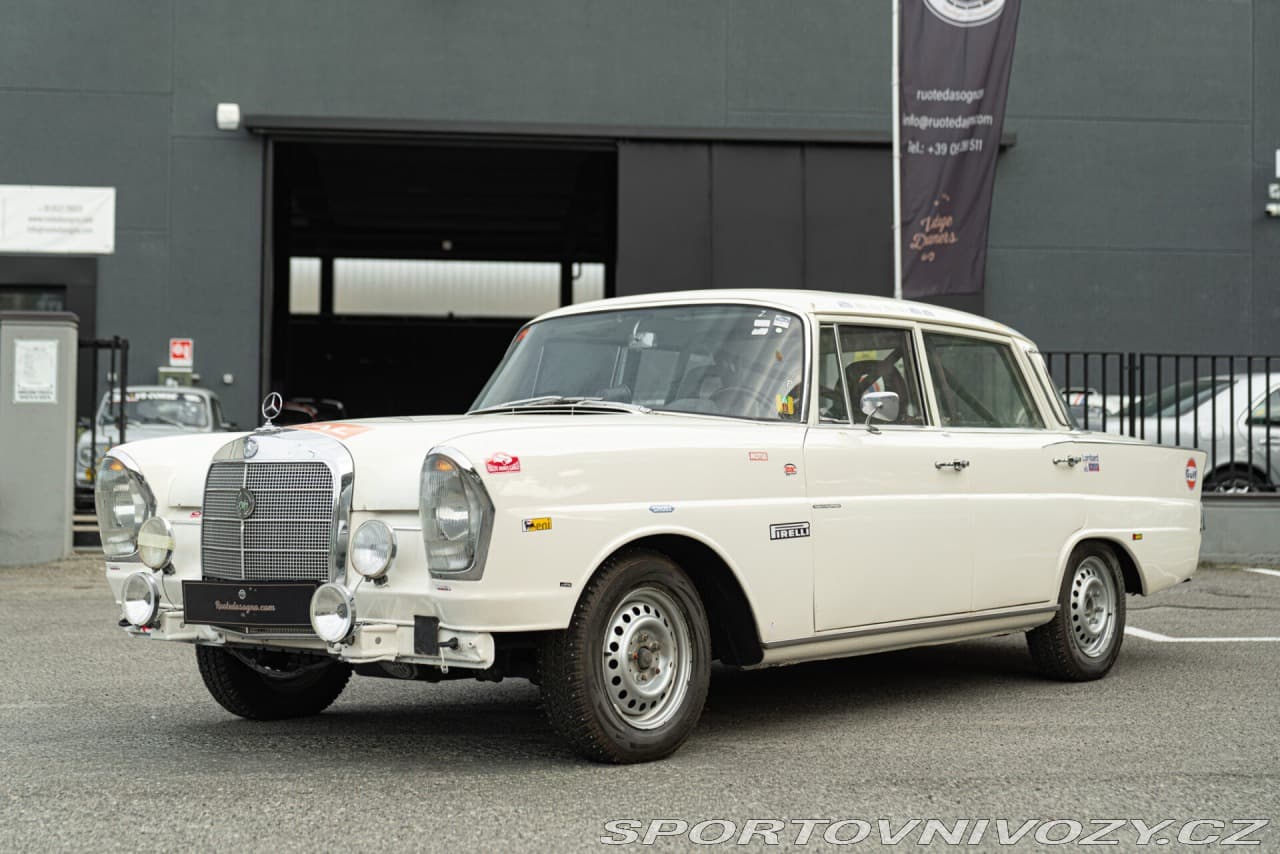 1967 Mercedes-Benz S-CLASS