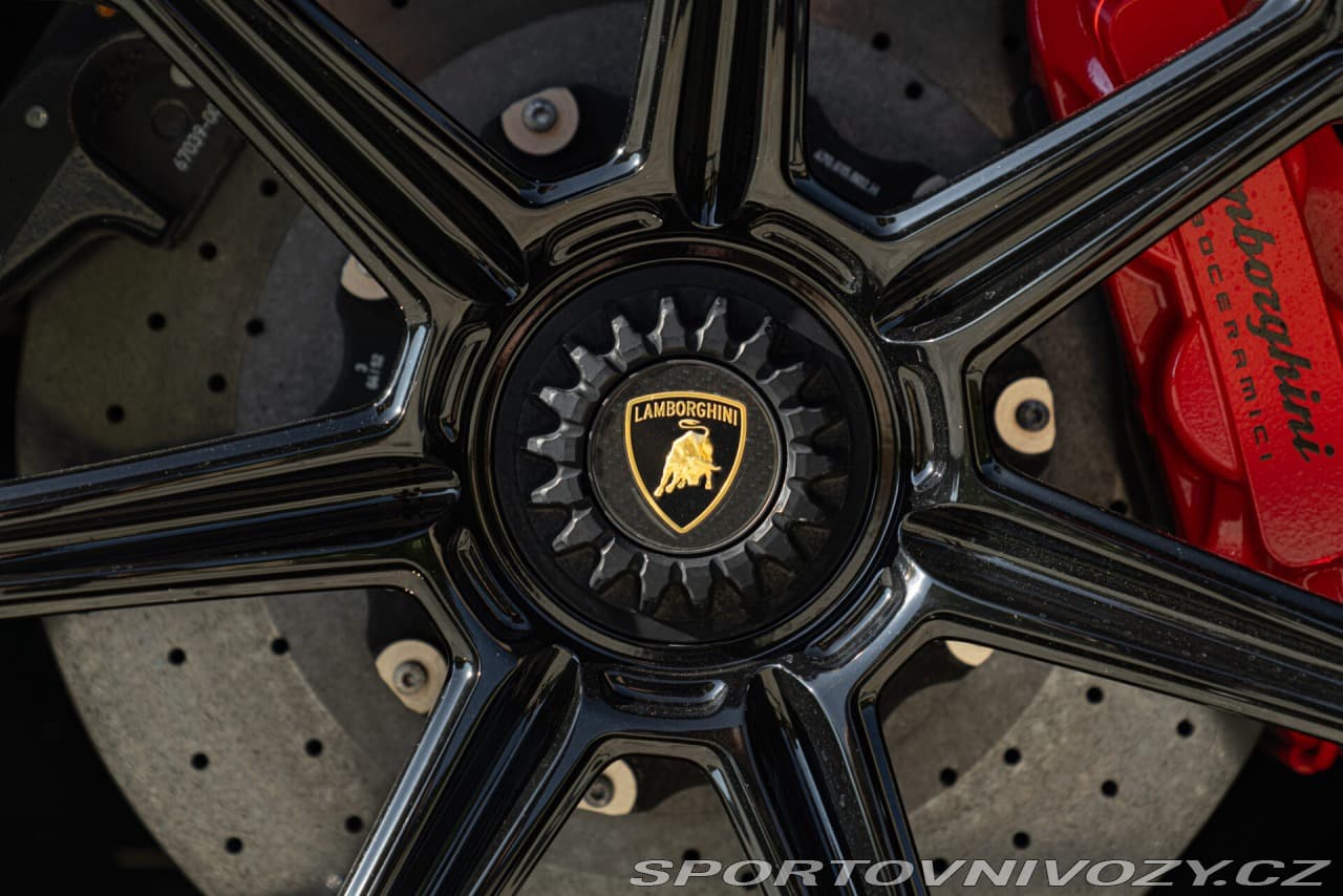 2021 Lamborghini AVENTADOR - 20
