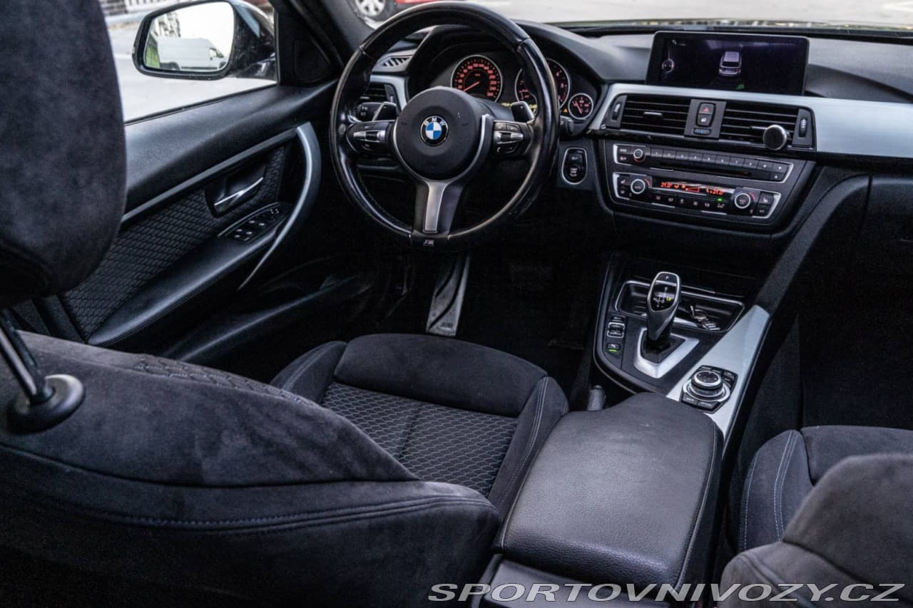 2012 BMW 3-SERIES - 12