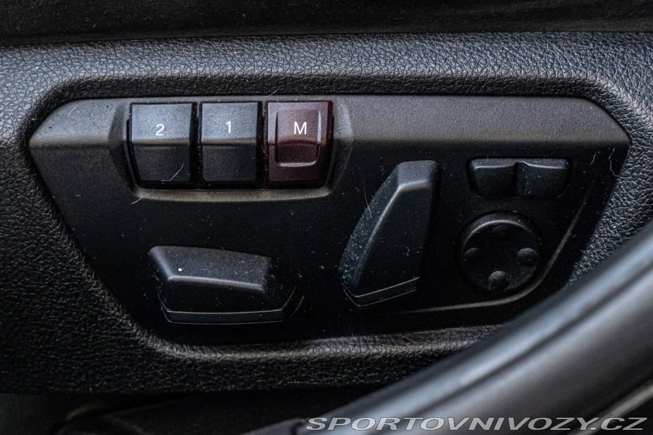 2012 BMW 3-SERIES - 14