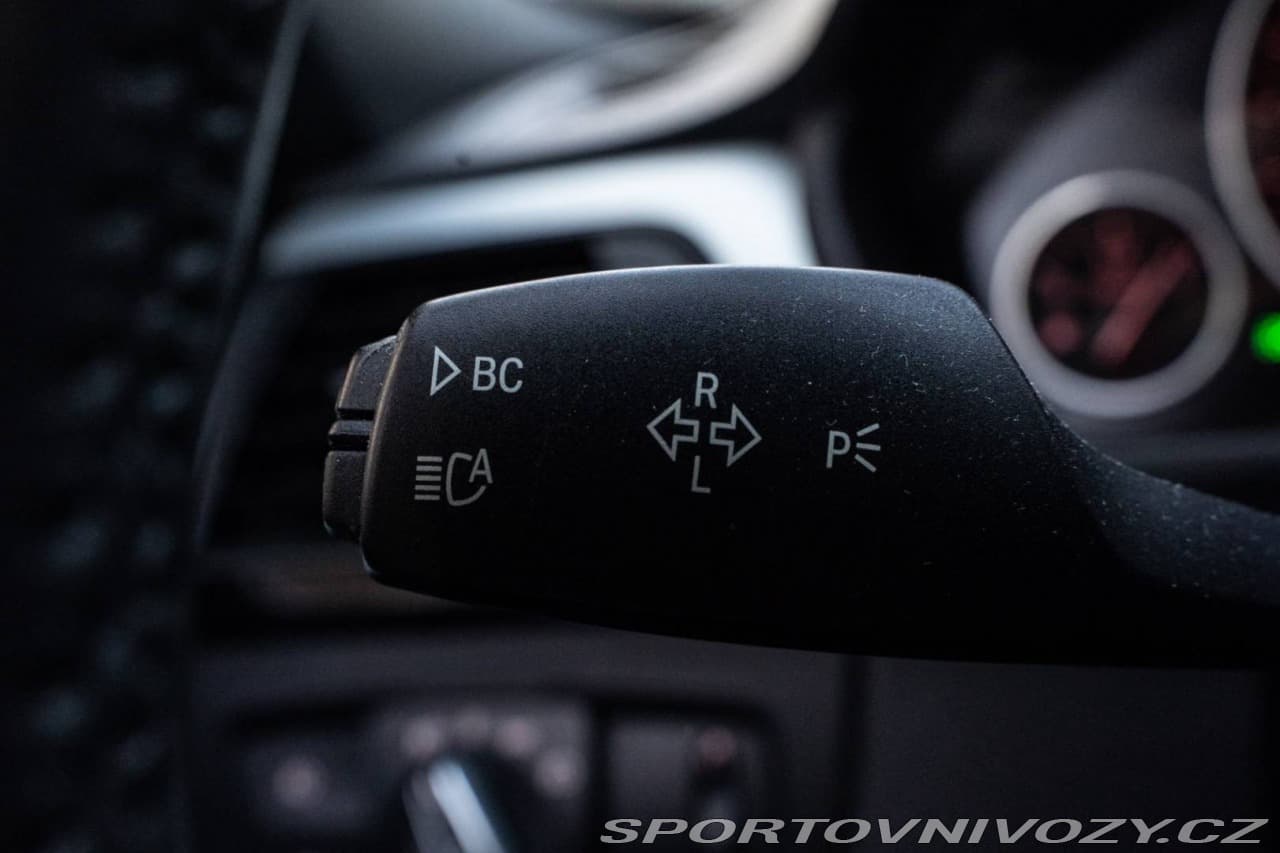 2012 BMW 3-SERIES - 17