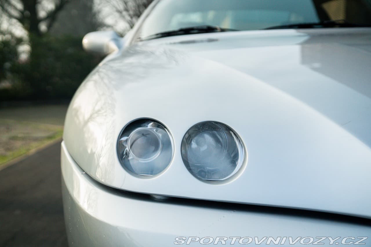 2003 Alfa Romeo GTV - 16